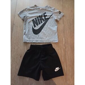 Nike Toddler boy set 3t